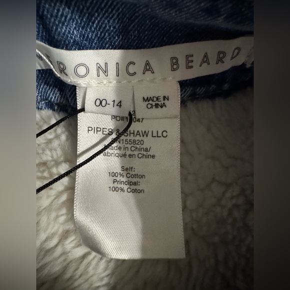 Veronica Beard Slate Denim Dickey
Blue-Wash Collared Dickey - Picture 3 of 4